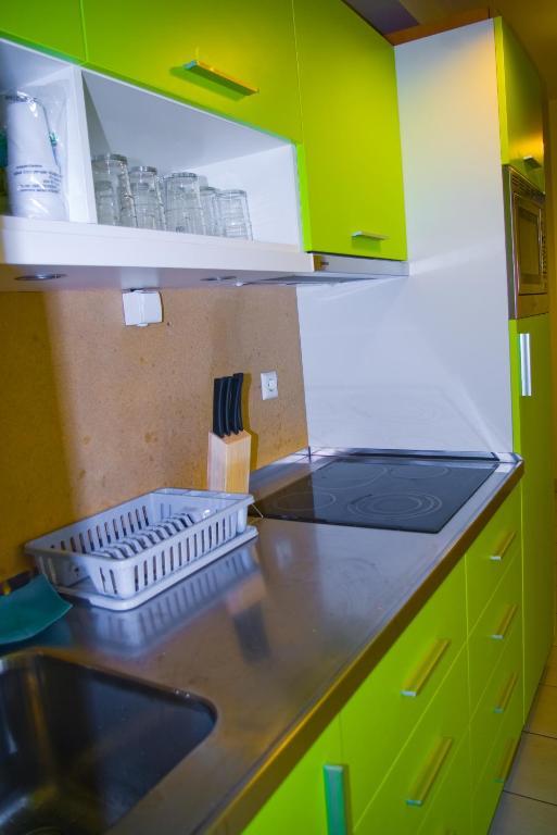 Simbol Rooms With Free Private Parking Ljubljana Szoba fotó