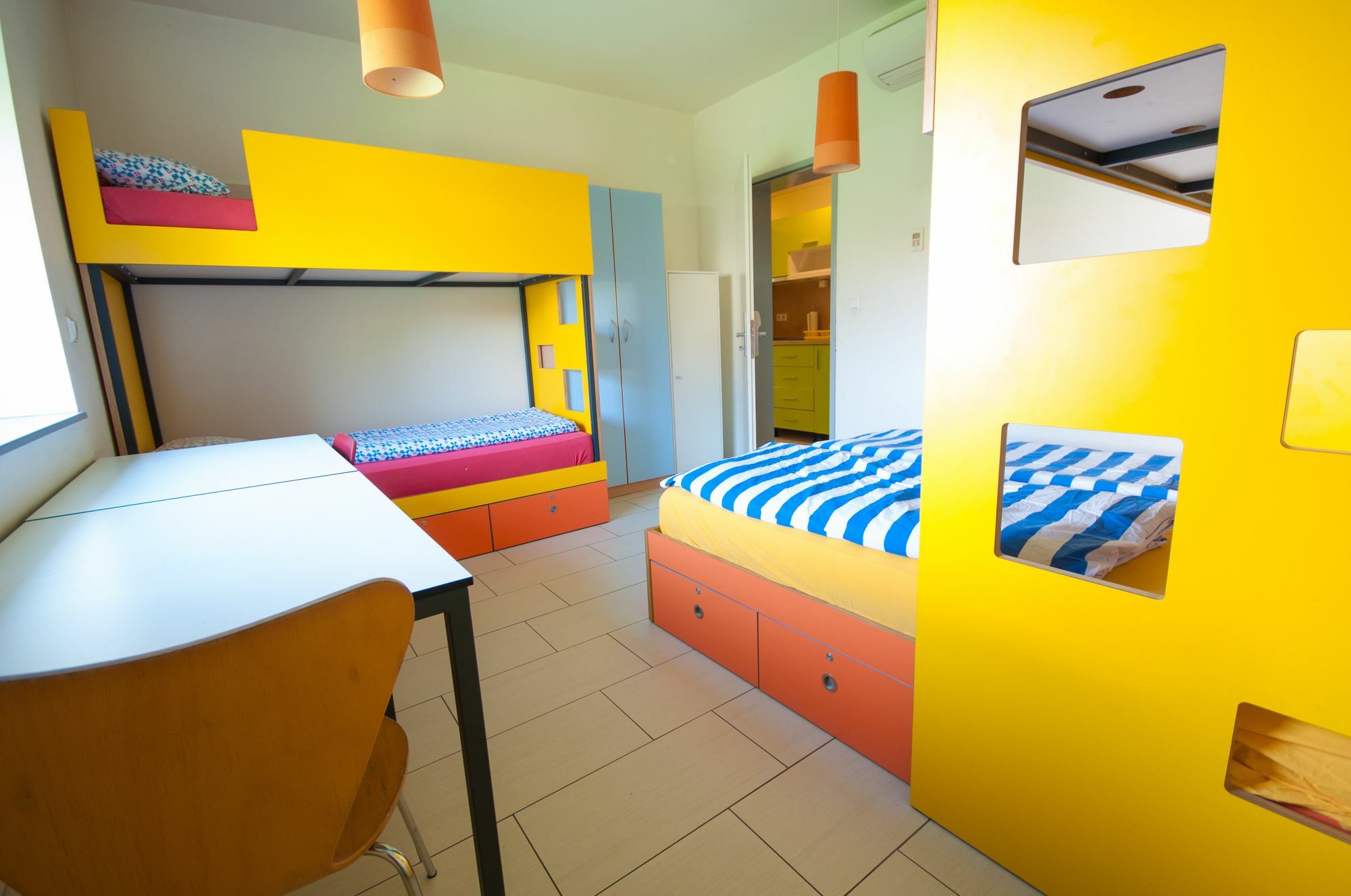 Simbol Rooms With Free Private Parking Ljubljana Kültér fotó